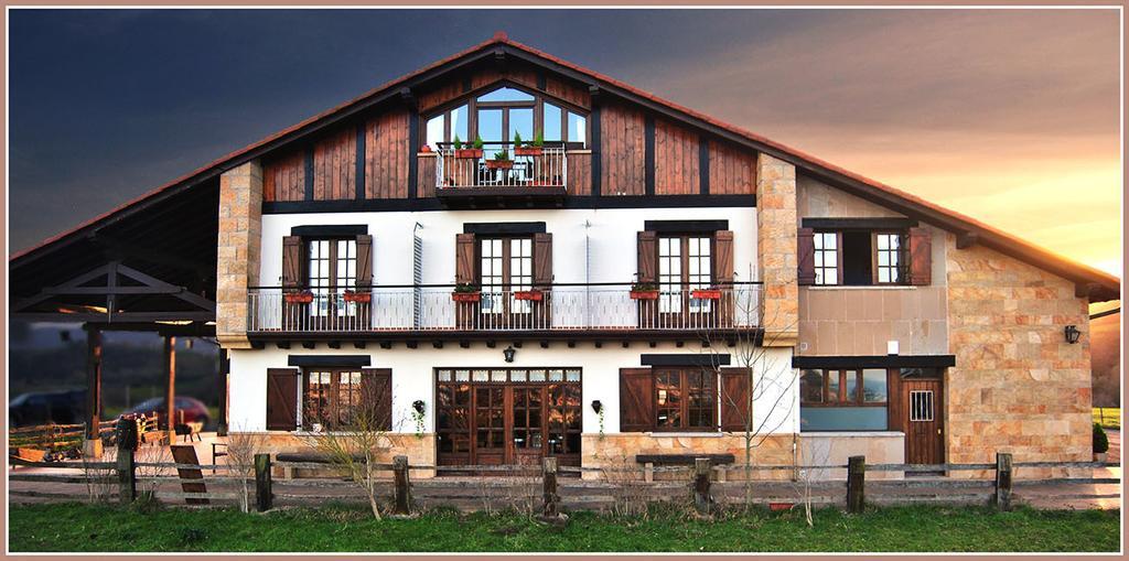 Villa Zelai-Eder San Sebastián Exterior foto